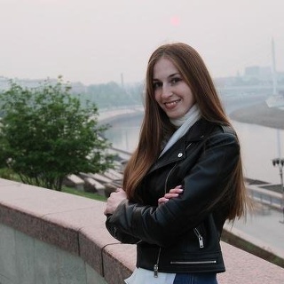 Оля Рябова